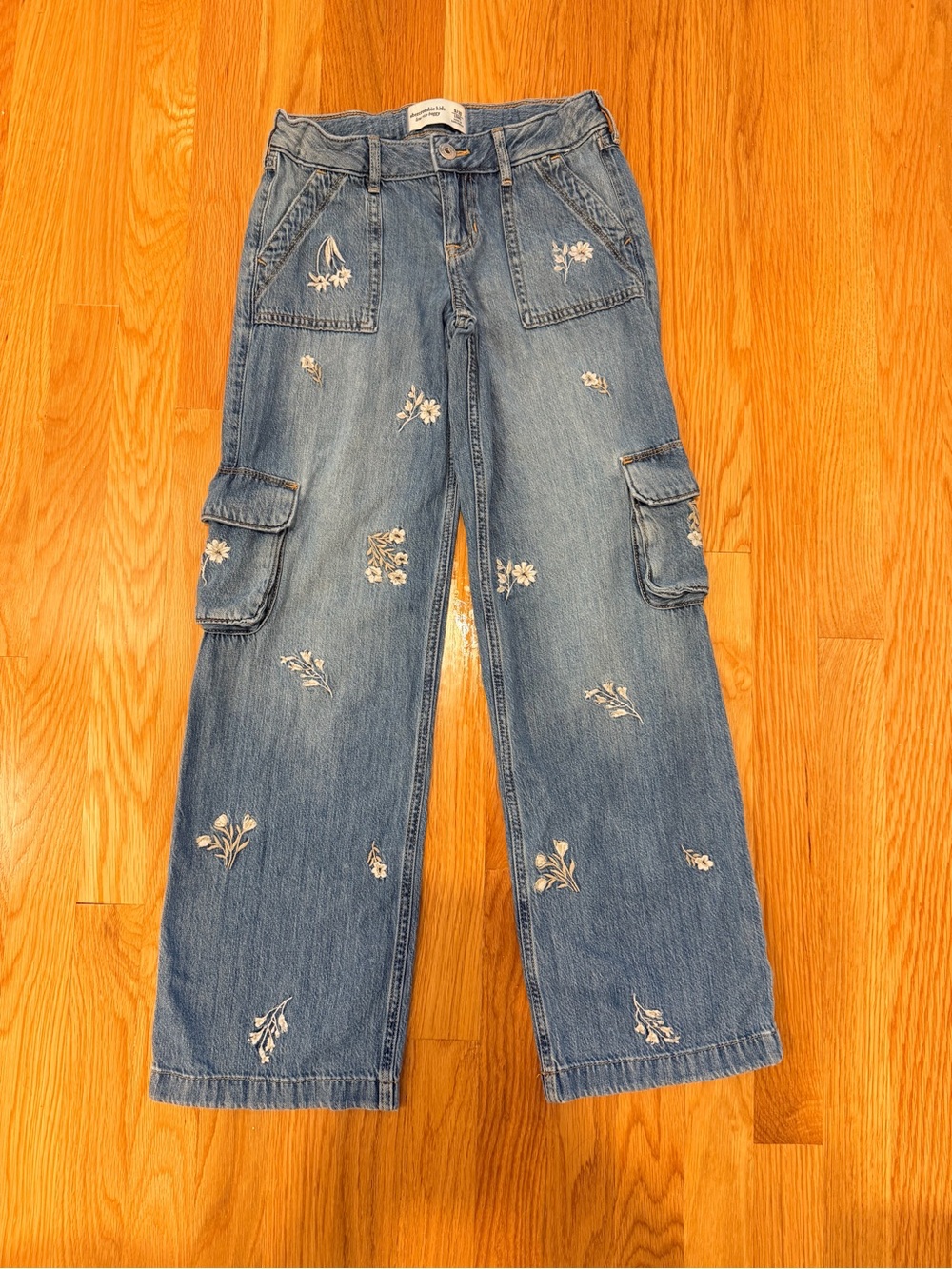 Abercrombie Kids Low Rise Baggy Jeans - Size 9/10 LONG